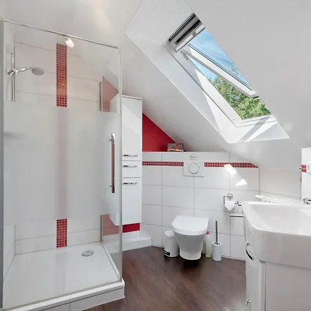 Apartment Birkenallee - Rose Deinste